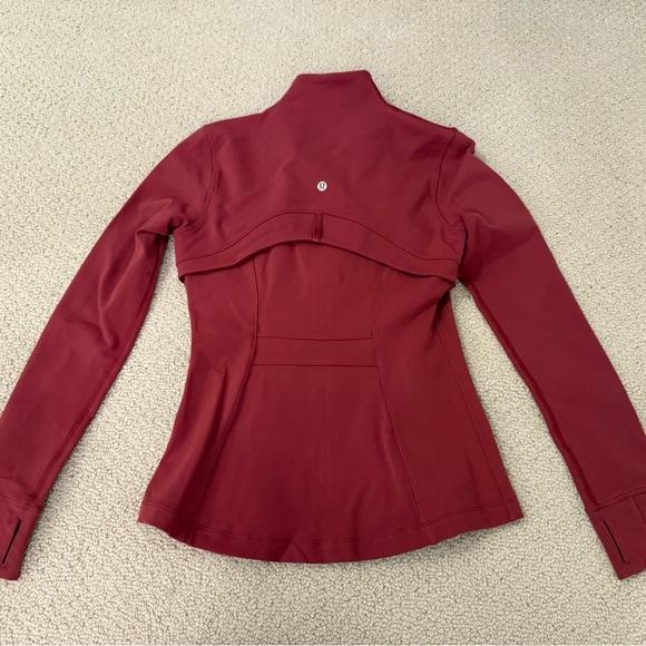 Lululemon define jacket- Mulled wine with gold zip - Picture 8 of 8